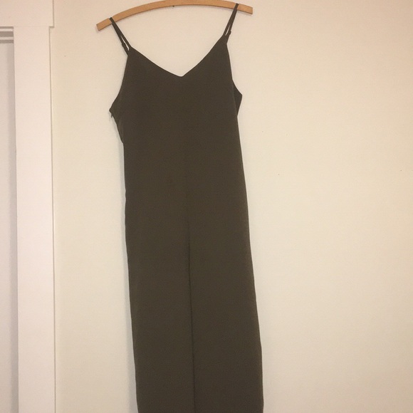 Romper Jumpsuit - Picture 2 of 6